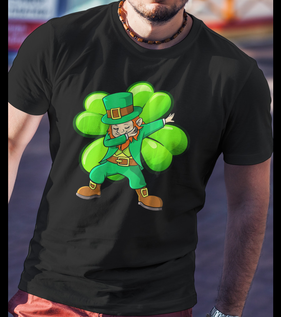 Cute Dabbing Leprechaun With Green Shamrock Background T-Shirt