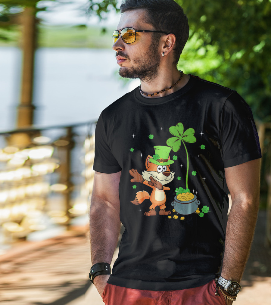 Shamrock Leprechaun Fox With Clover And Pot Of Gold T-Shirt