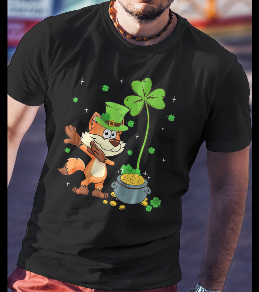 Shamrock Leprechaun Fox With Clover And Pot Of Gold T-Shirt