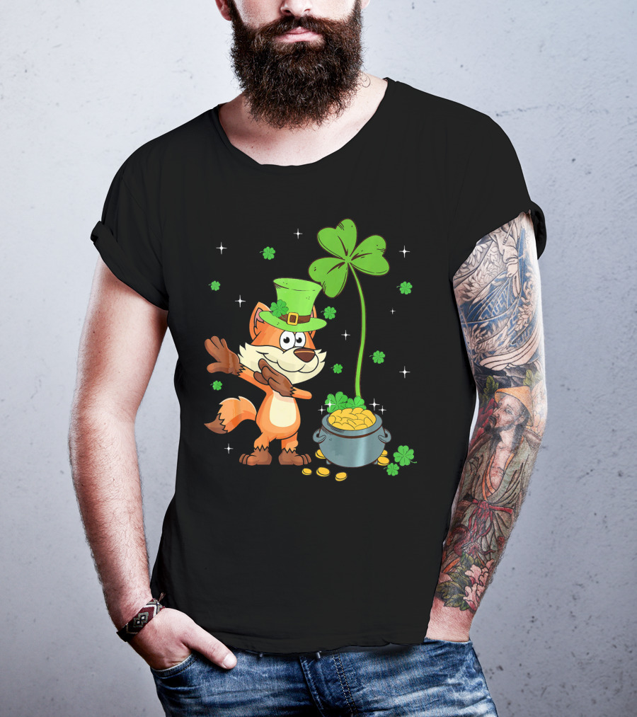 Shamrock Leprechaun Fox With Clover And Pot Of Gold T-Shirt