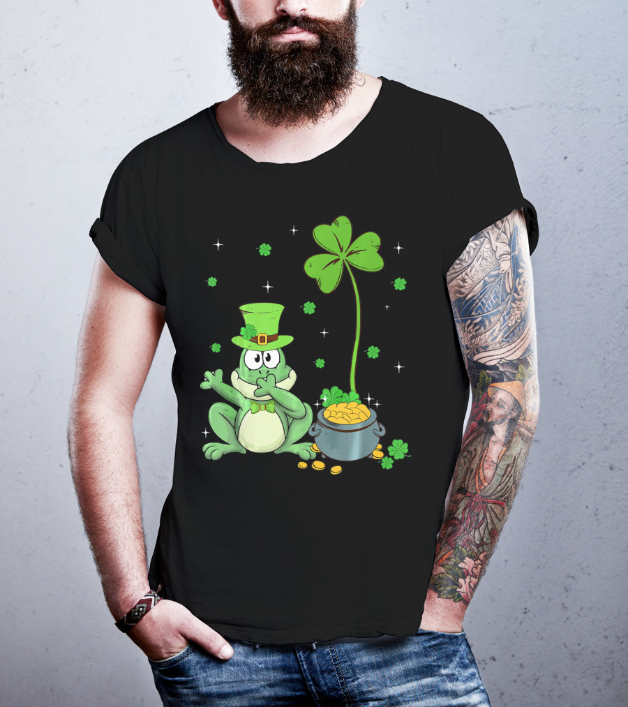 Shamrock Leprechaun Frog With Pot Of Gold And Clover Hat T-Shirt