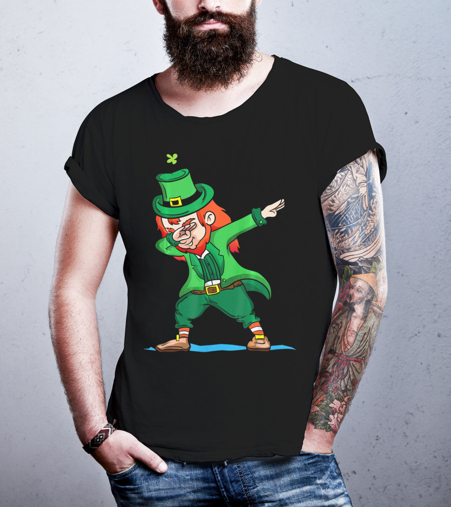 Saint Patricks Day Leprechaun Dabbing Clover Iconic Festive Green T-Shirt