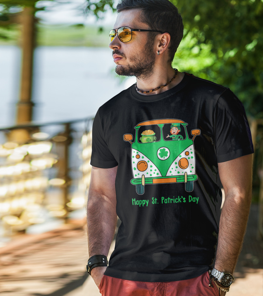 Happy St. Patrick's Day Leprechaun Gold Pot Hippie Car T-Shirt