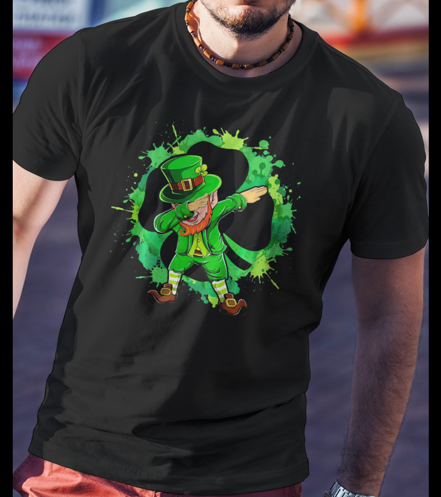Dabbing Leprechaun Funny Dab St Patricks Shamrock Green Splatter T-Shirt