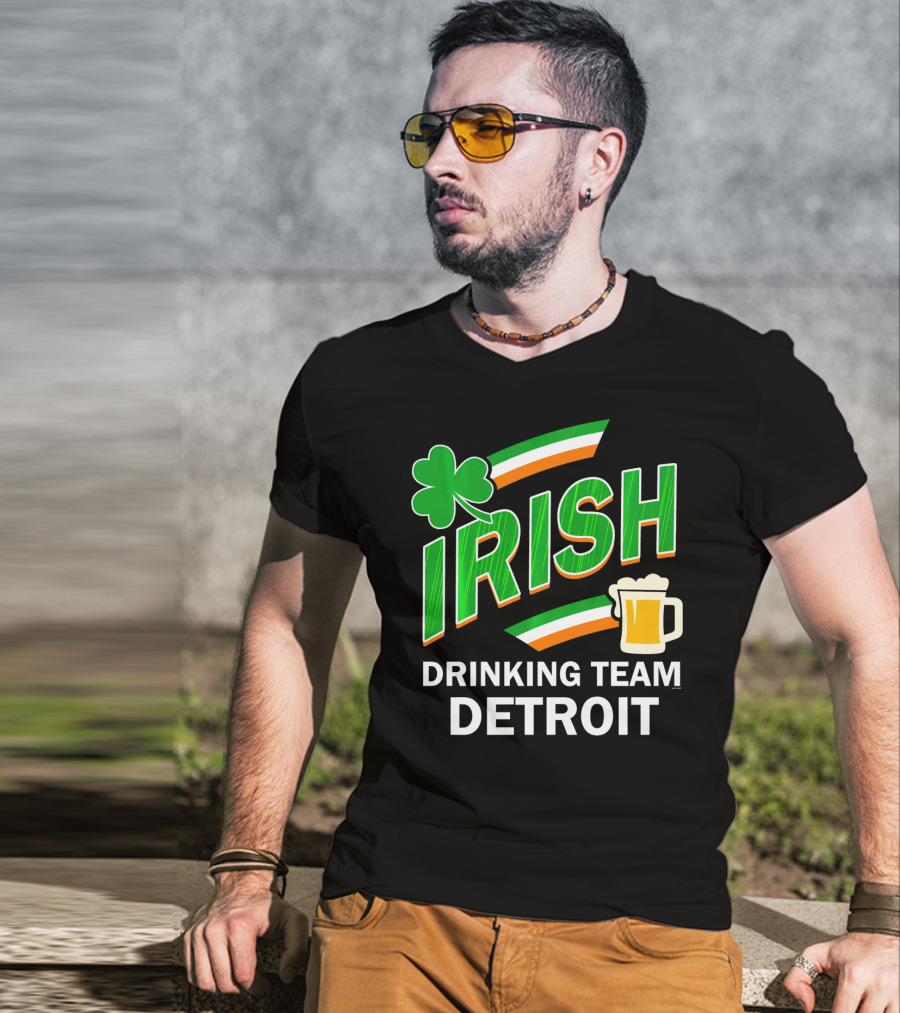 Detroit Irish Drinking Team St Patricks Clover Beer T-Shirt