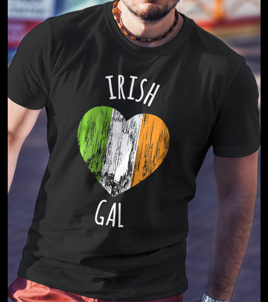 Irish Gal Heart With Irish Flag St. Patricks Day T-Shirt