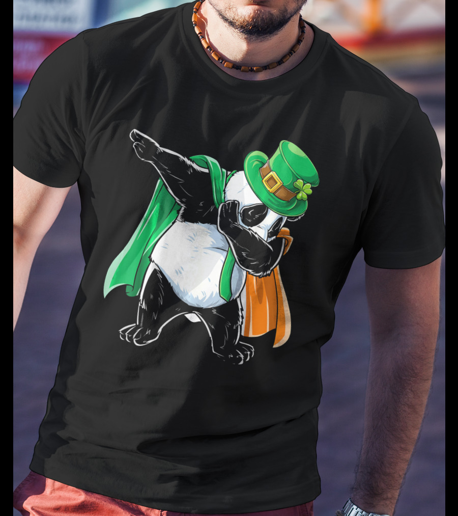 Dabbing Panda St Patricks Day Irish Flag Hat Shamrock T-Shirt