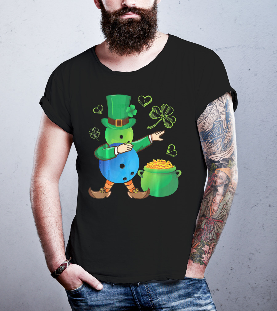 Pooling Leprechaun Dabbing With Gold Pot And Shamrocks T-Shirt