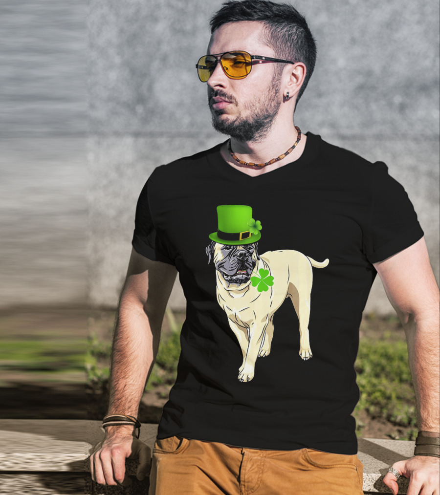 St Patricks Day BullMastiff Dog Irish Shamrock Hat T-Shirt