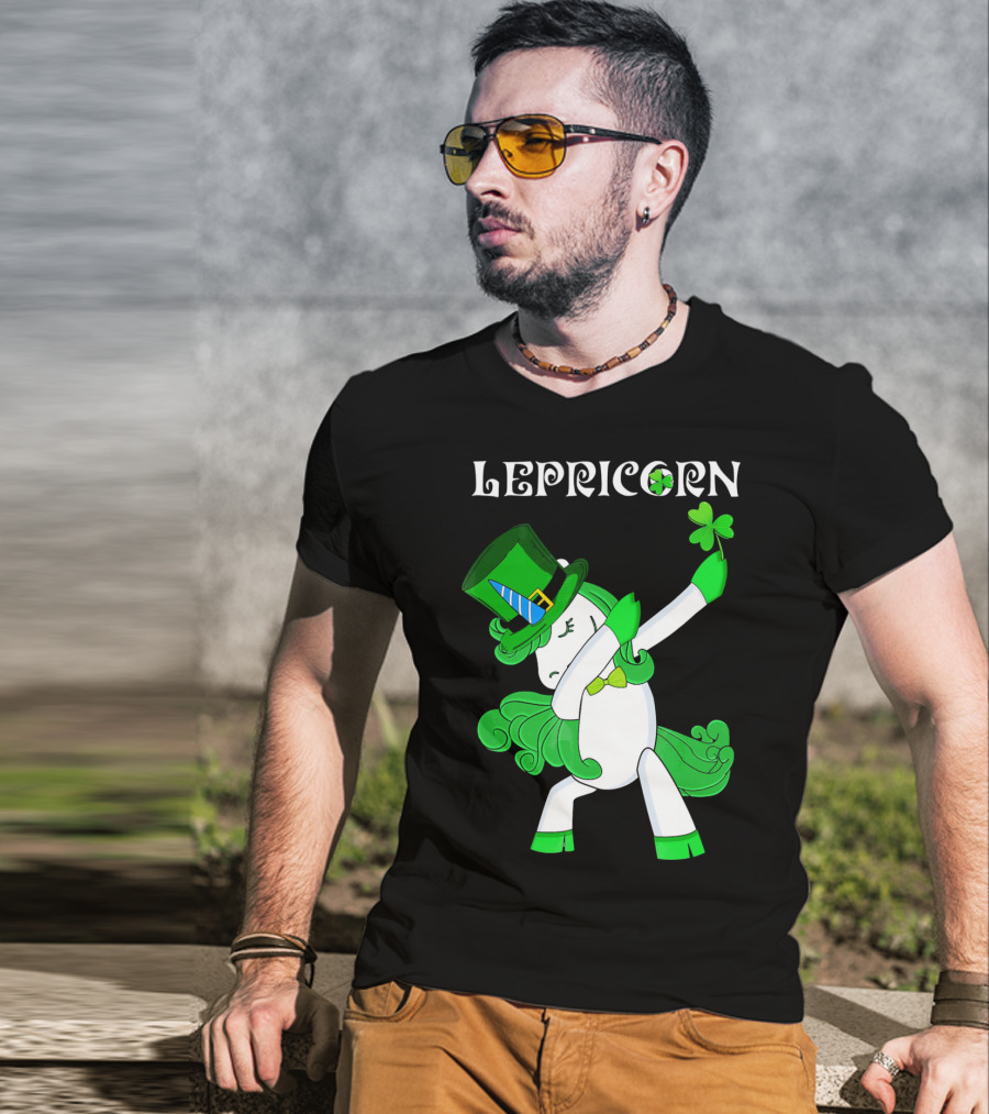 Lepricorn Funny Dabbing Cute Irish Unicorn With Shamrock T-Shirt