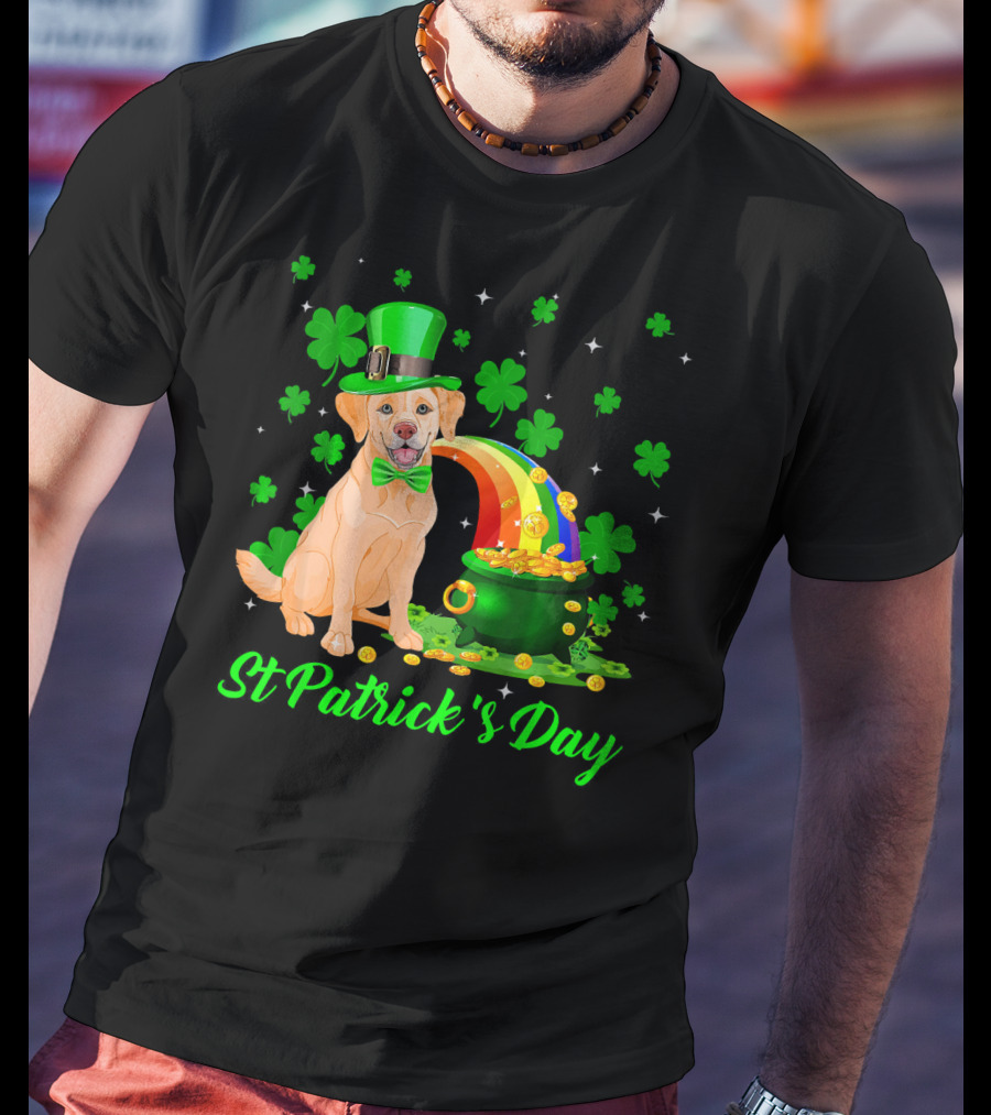 St Patrick's Day Leprechaun Golden Retriever T-Shirt