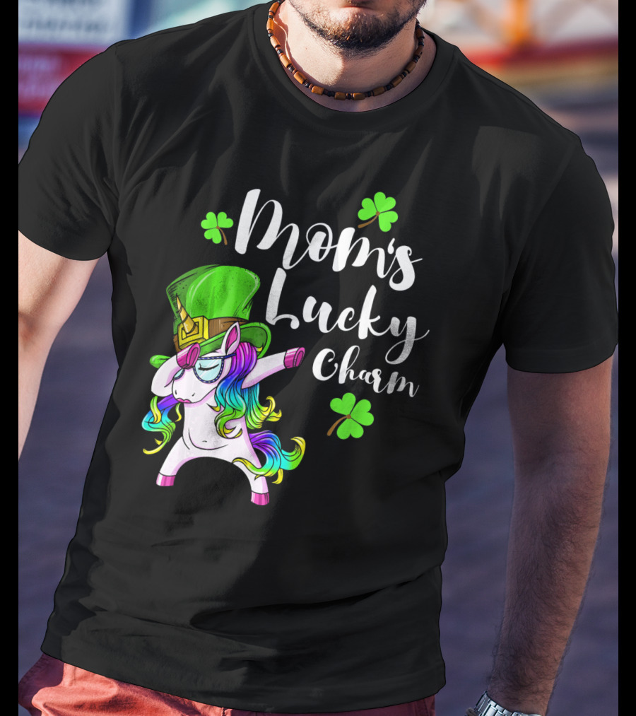 Mom's Lucky Charm St. Patricks Day Unicorn Irish Dance T-Shirt