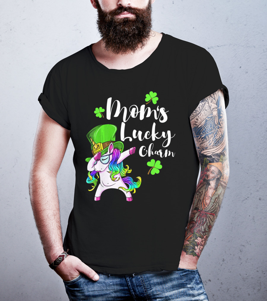 Mom's Lucky Charm St. Patricks Day Unicorn Irish Dance T-Shirt