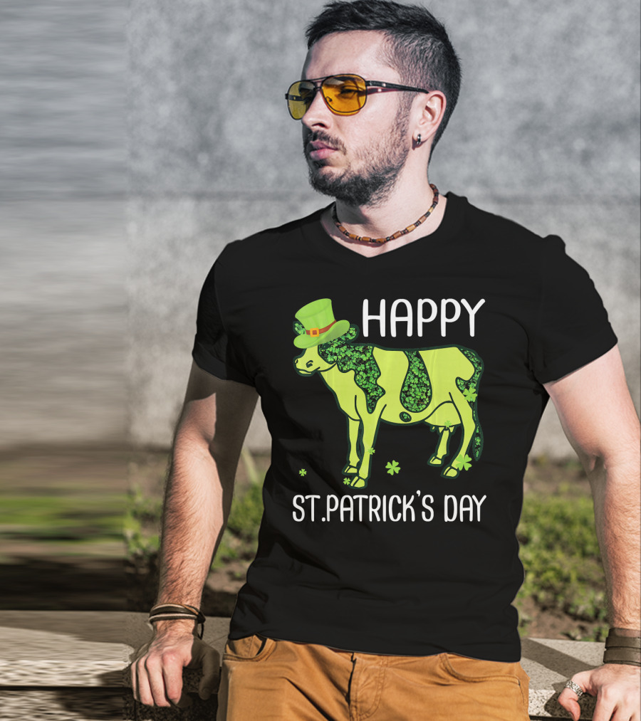 Happy St. Patrick's Day Shamrocks Cow Leprechaun T-Shirt
