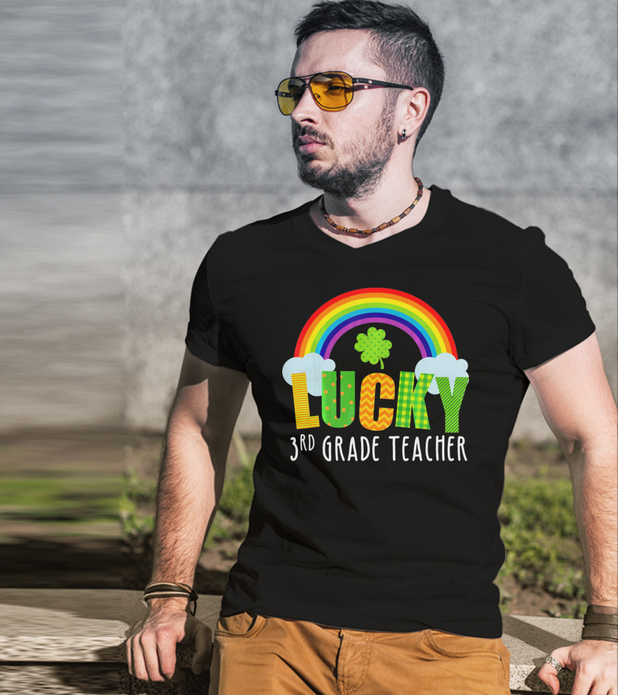 Lucky 3rd Grade Teacher St Patricks Rainbow Shamrock T-Shirt