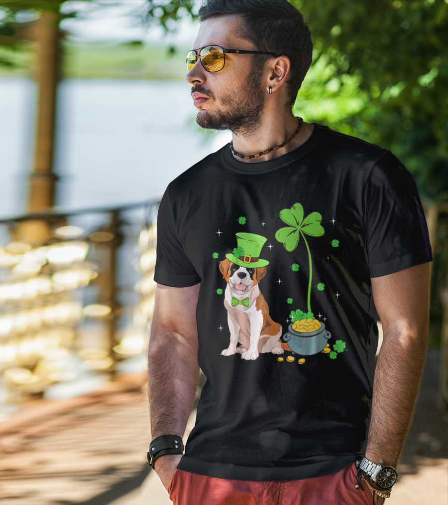 Shamrock Leprechaun Saint Bernard St Patrick's Day Dog Pot Of Gold T-Shirt