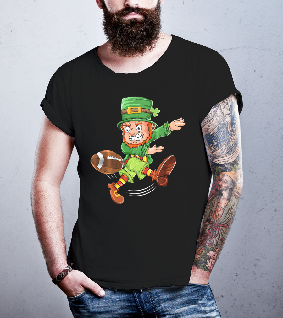 Leprechaun Rugby Kick St Patricks Day Coach Fun T-Shirt