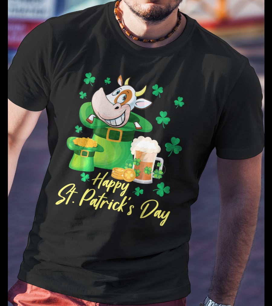 Happy St. Patrick's Day Cow Dancing In Leprechaun Hat With Gold Coins And Beer T-Shirt