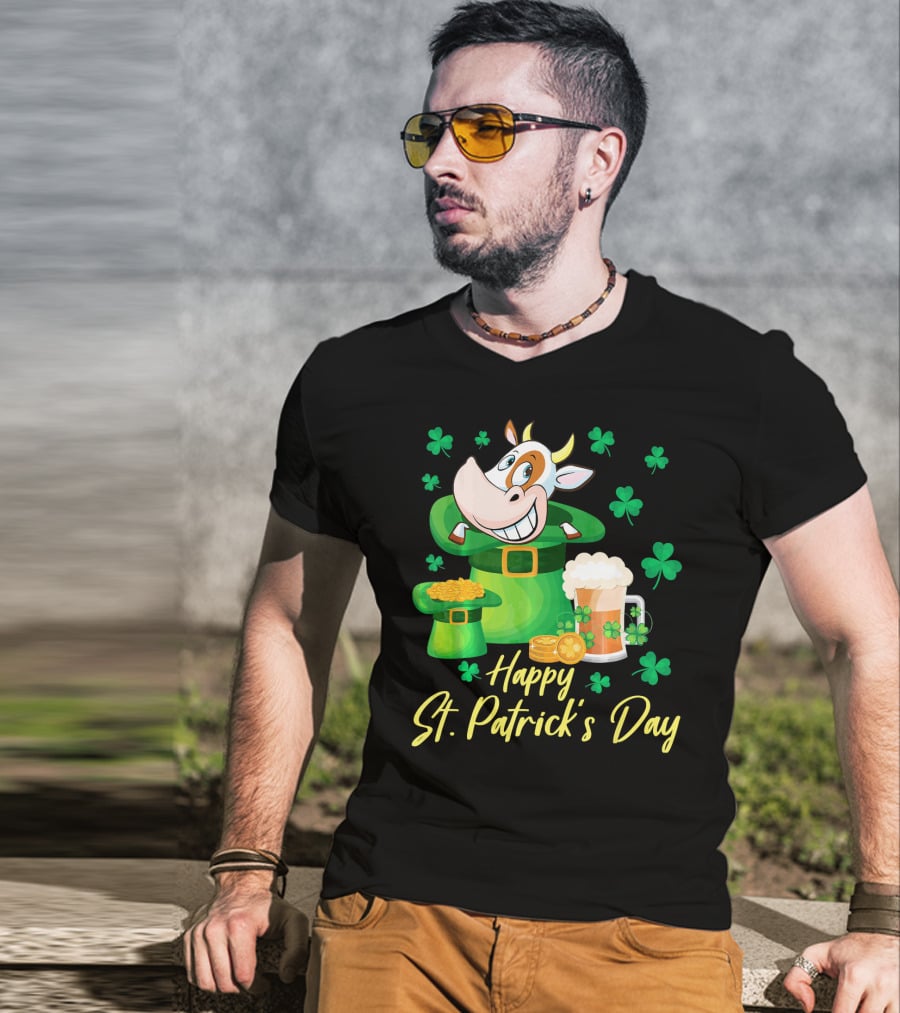 Happy St. Patrick's Day Cow Dancing In Leprechaun Hat With Gold Coins And Beer T-Shirt