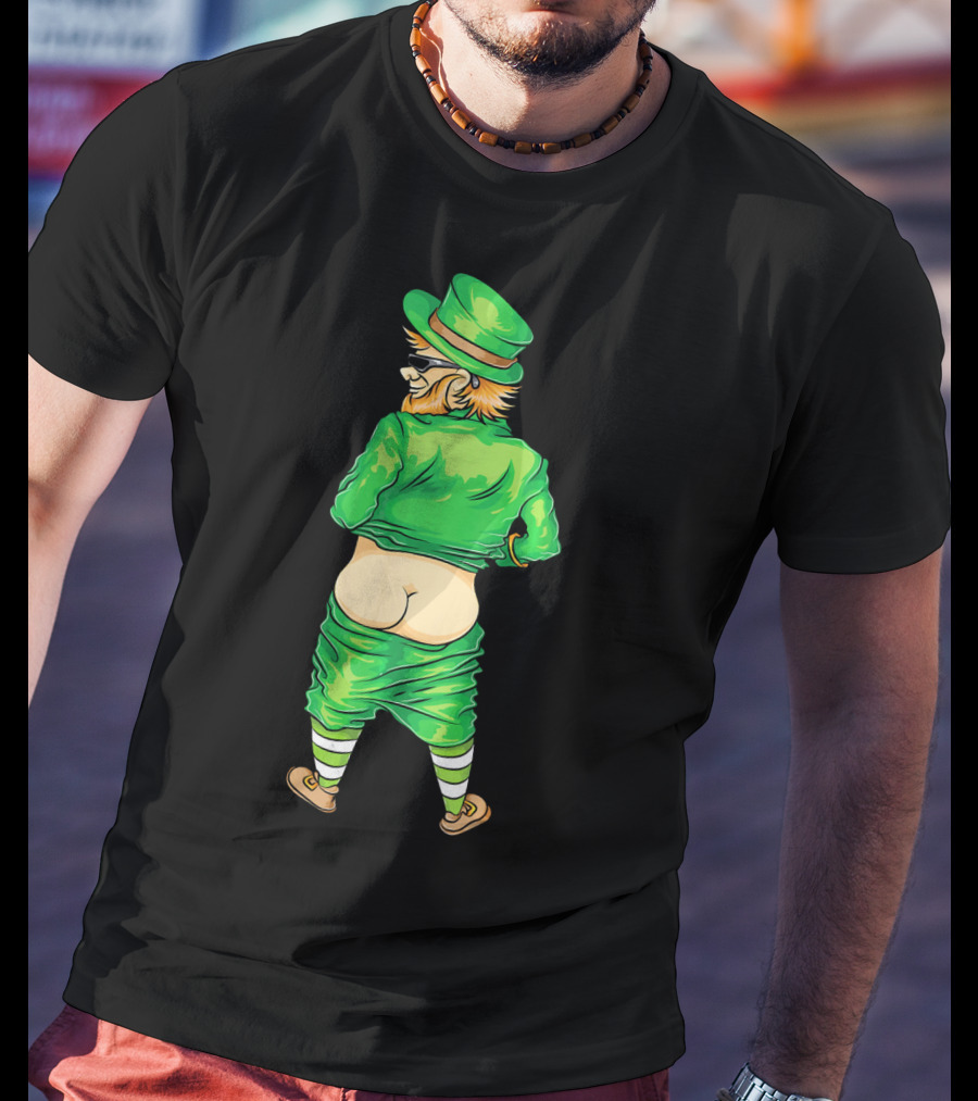 Mooning Leprechaun St. Patricks Day Funny Irish Humor T-Shirt