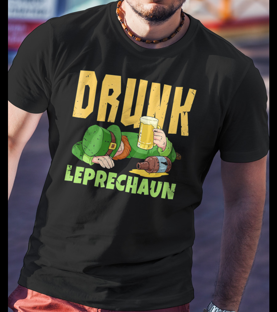 Drunk Leprechaun Holding Beer Mug And Whiskey Bottle T-Shirt