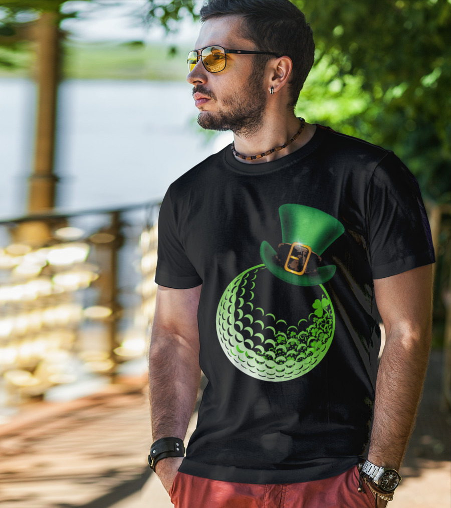 Shamrock Golf Ball With Leprechaun Hat St Patrick's Day Fun T-Shirt