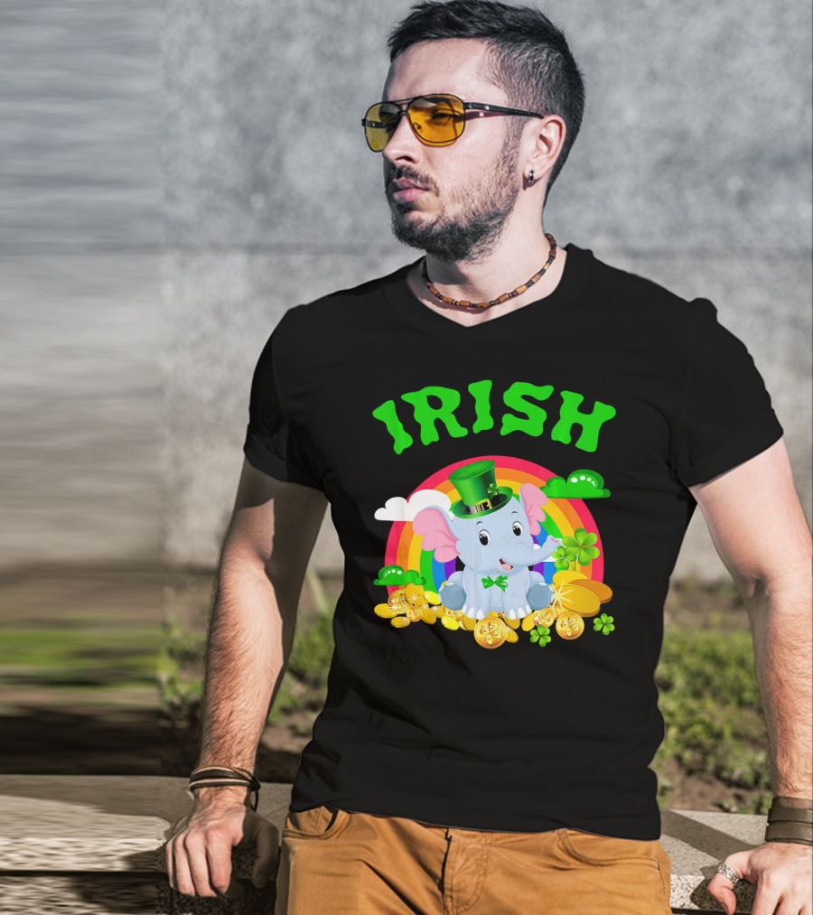 Irish Elephant St Patricks Day Rainbow Coins Clover T-Shirt