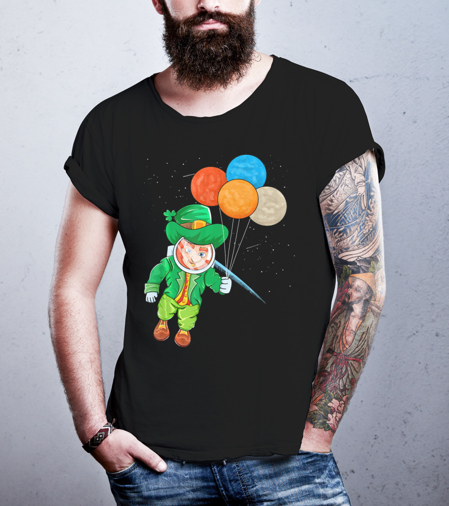 Leprechaun In Space St Patrick's Day Astronaut With Colorful Balloons T-Shirt