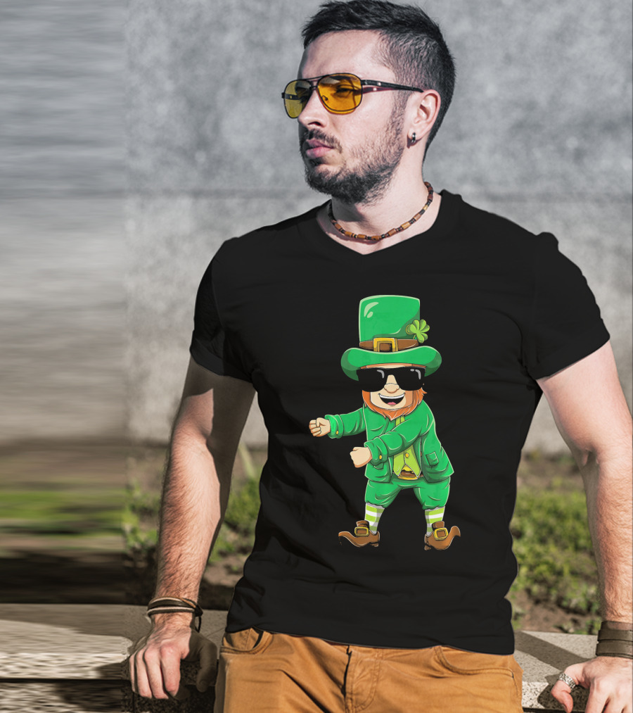 Flossing Leprechaun With Sunglasses Green Outfit And Shamrock Hat T-Shirt
