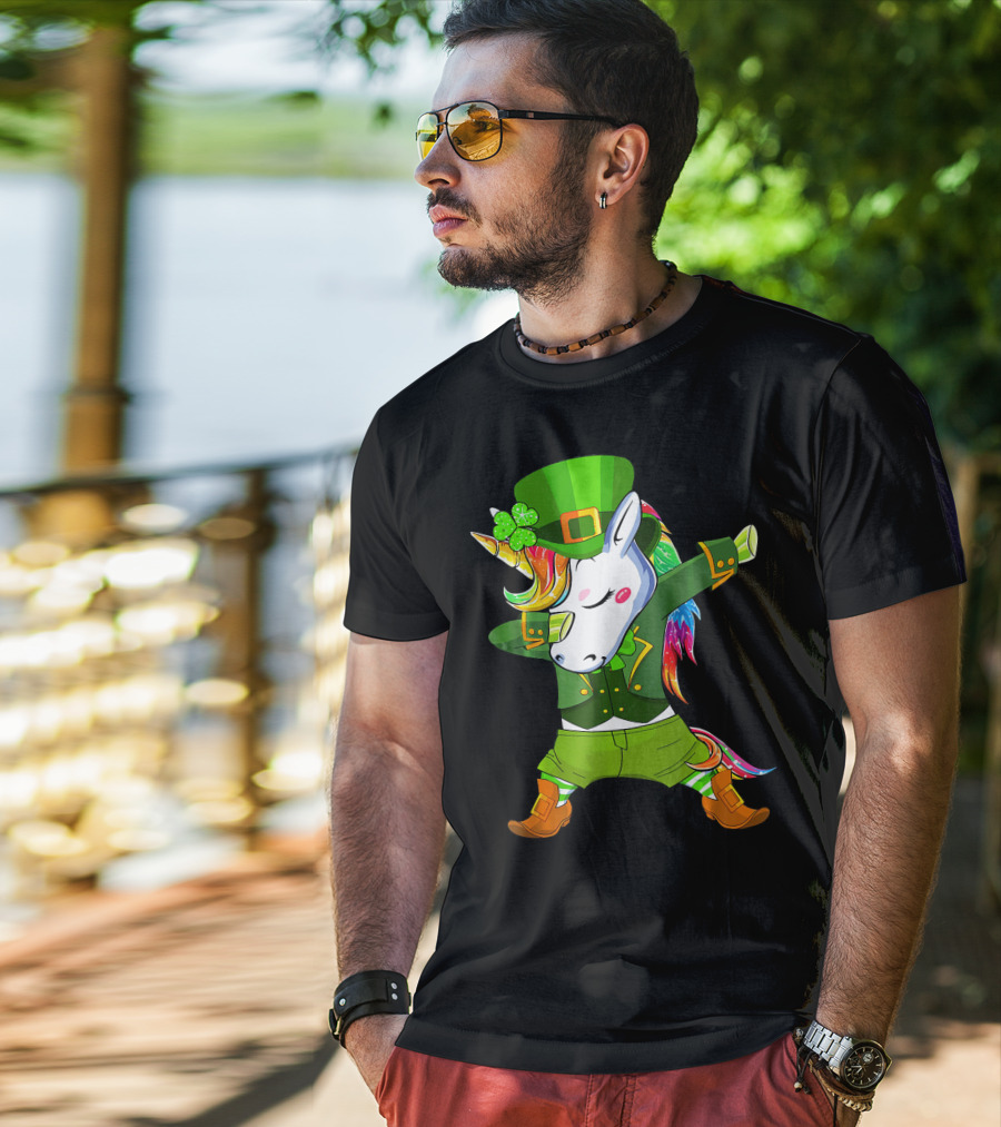 Leprechaun Costume Funny Dabbing Unicorn St. Patrick's Day Rainbow Magic T-Shirt