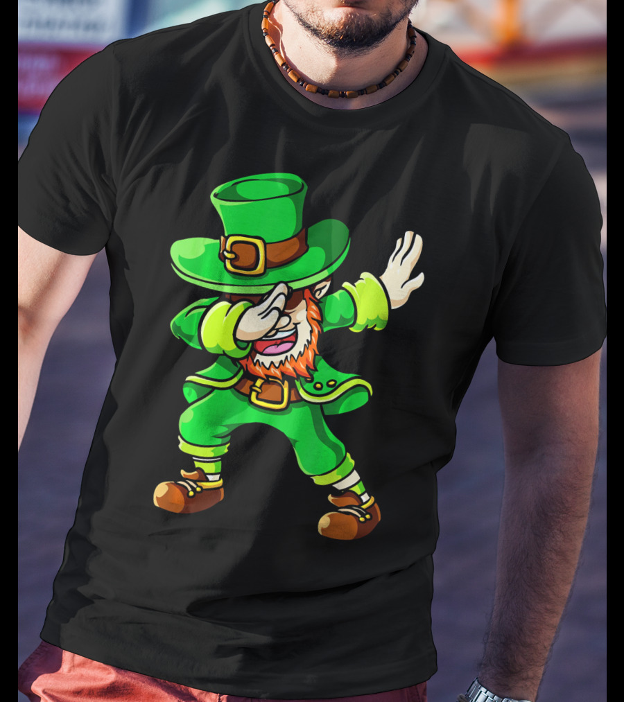 St Patricks Day Dabbing Leprechaun Irish Celebration T-Shirt