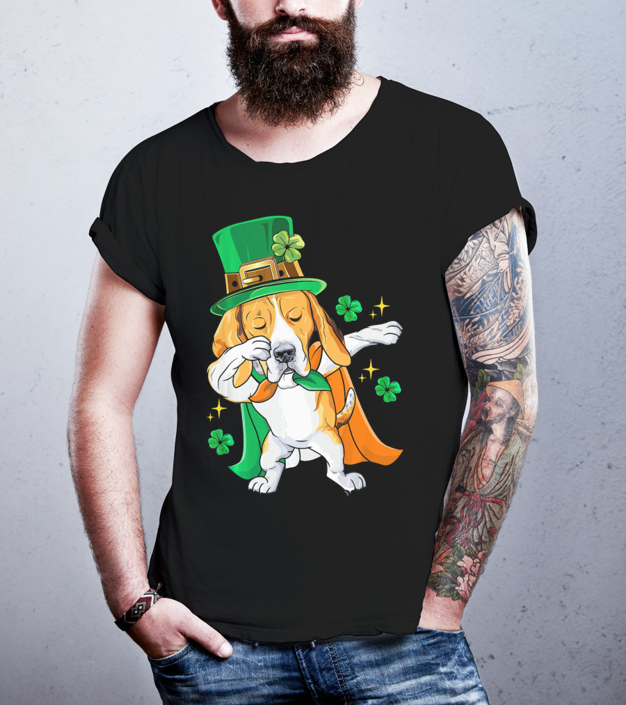 Beagle Dabbing Leprechaun St Patricks Day Shamrocks T-Shirt