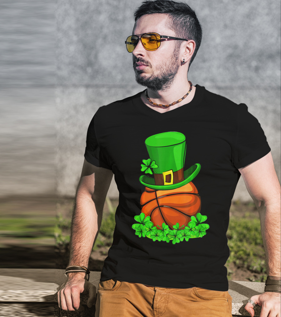 Leprechaun Hat Basketball Shamrock St. Patrick's Day T-Shirt