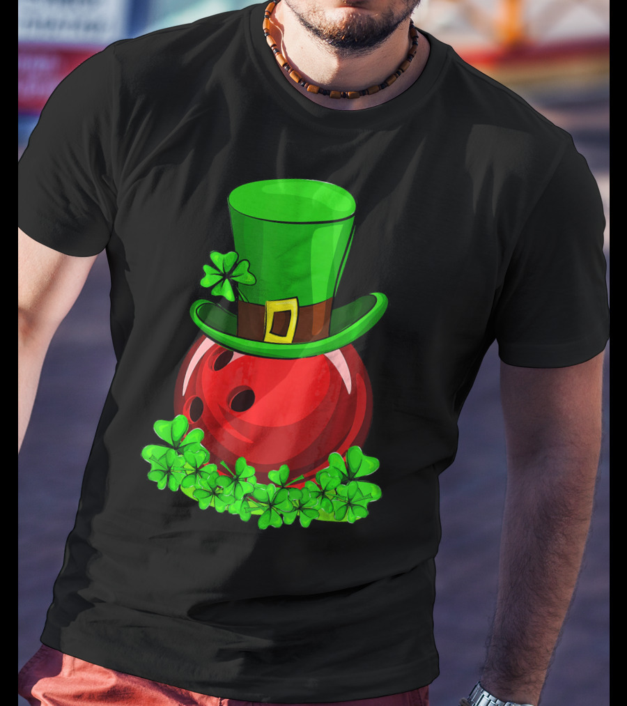 Leprechaun Hat Bowling Shamrock St Patrick's Day T-Shirt