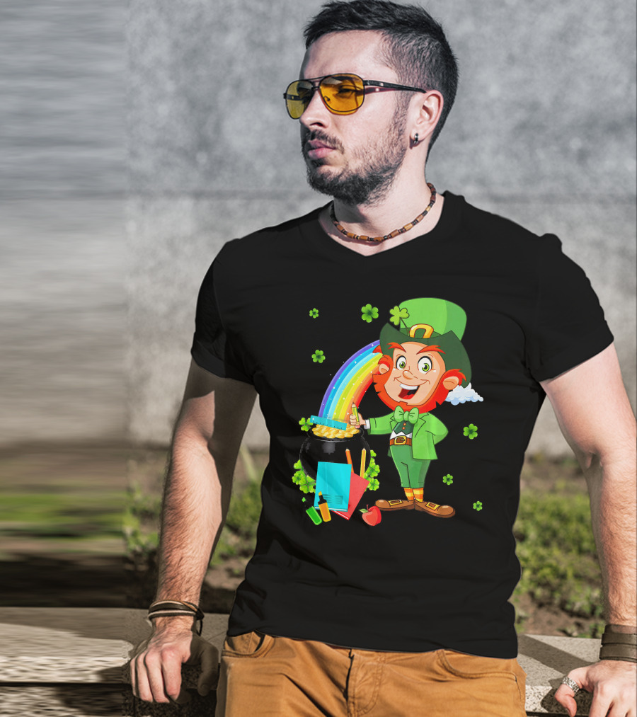 Leprechaun Teacher With Pot Of Gold And Rainbow T-Shirt