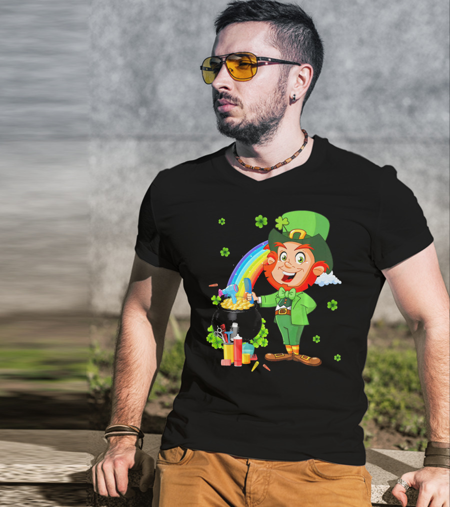 Medical Scrub Hairstylist Leprechaun Pat With Rainbow And Pot Of Gold Barber Tools T-Shirt