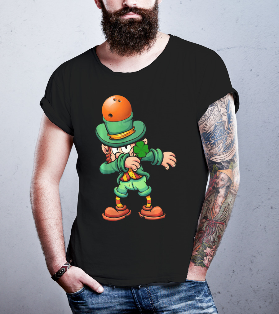 Dabbing Leprechaun Wearing Bowling Ball Hat Holding Shamrock T-Shirt