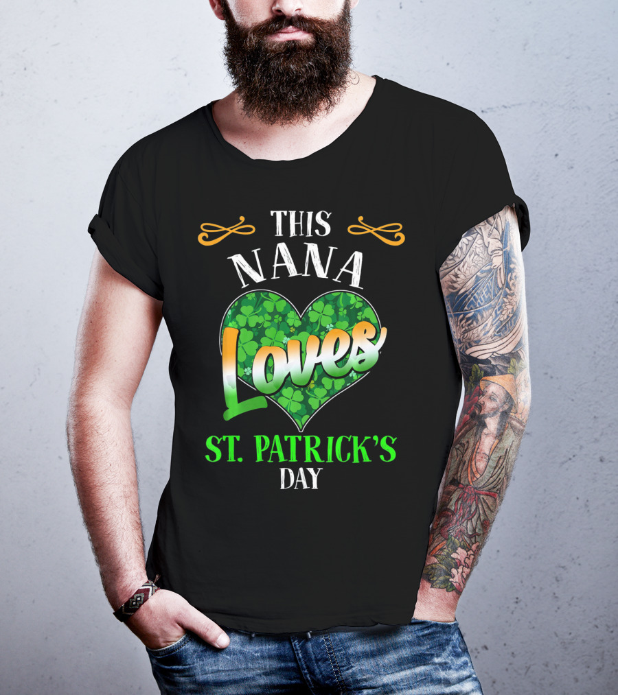 This Nana Loves St. Patrick's Day T-Shirt