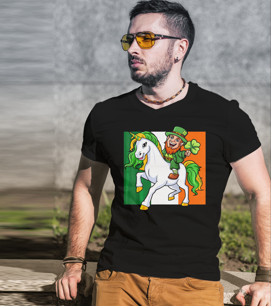 Leprechaun Riding Unicorn Irish Flag St Patricks Day T-Shirt