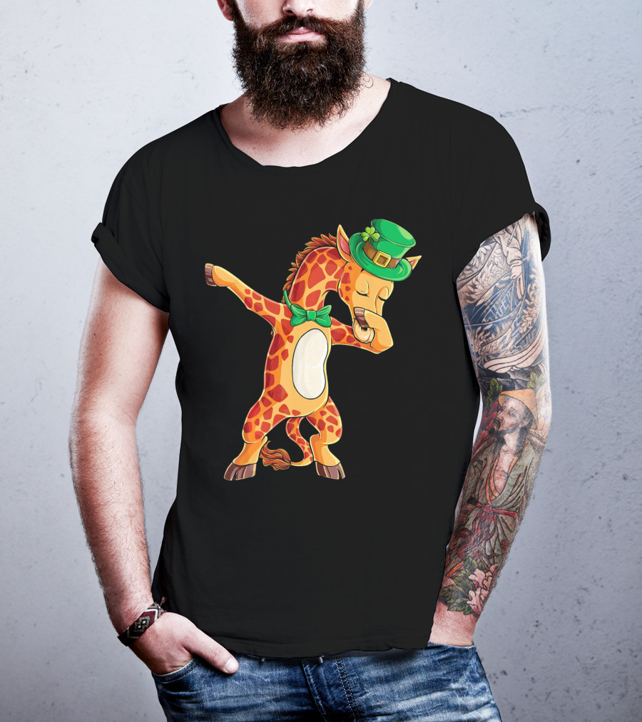 Giraffe Dabbing Leprechaun Hat Bow Tie T-Shirt