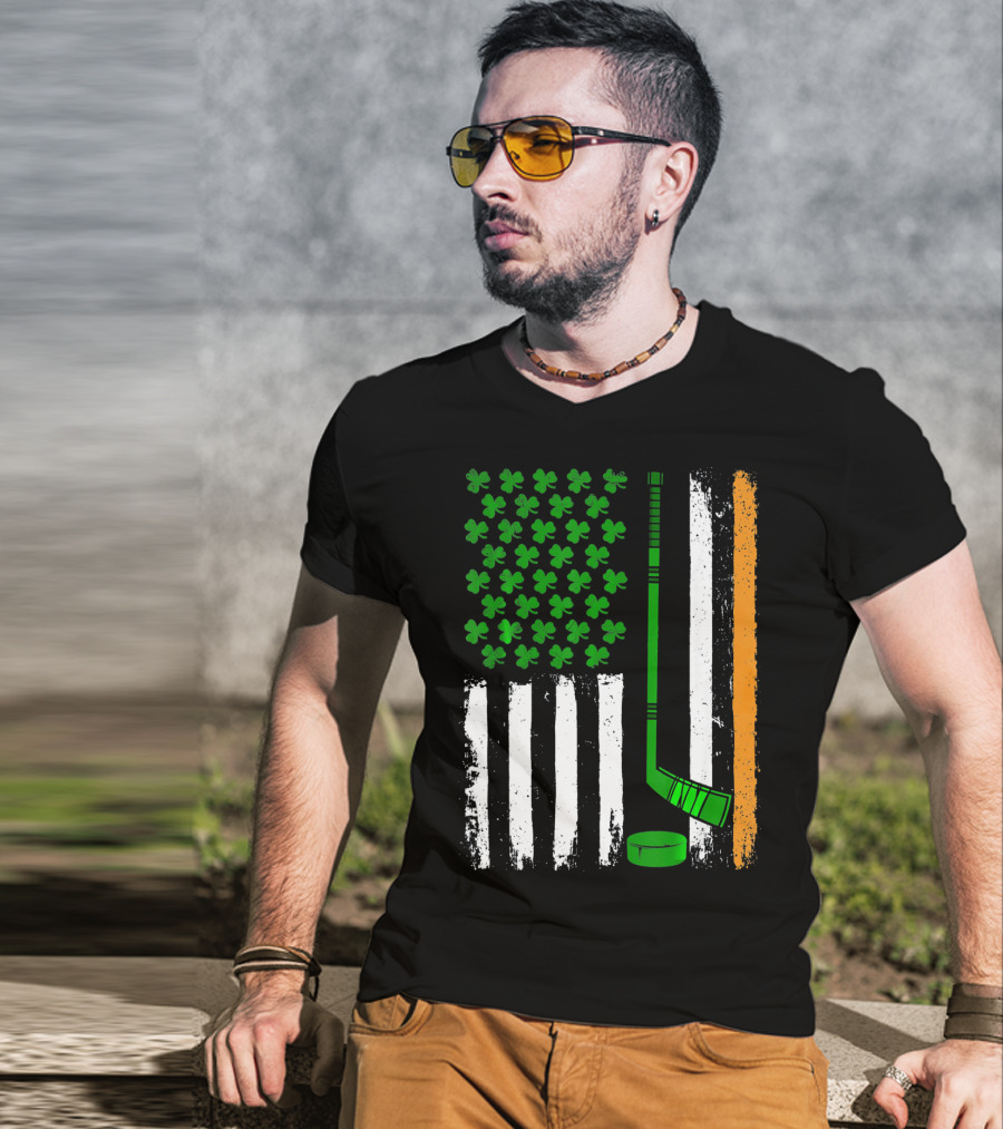 Hockey St Patricks Irish American Flag Shamrock Hockey Stick T-Shirt