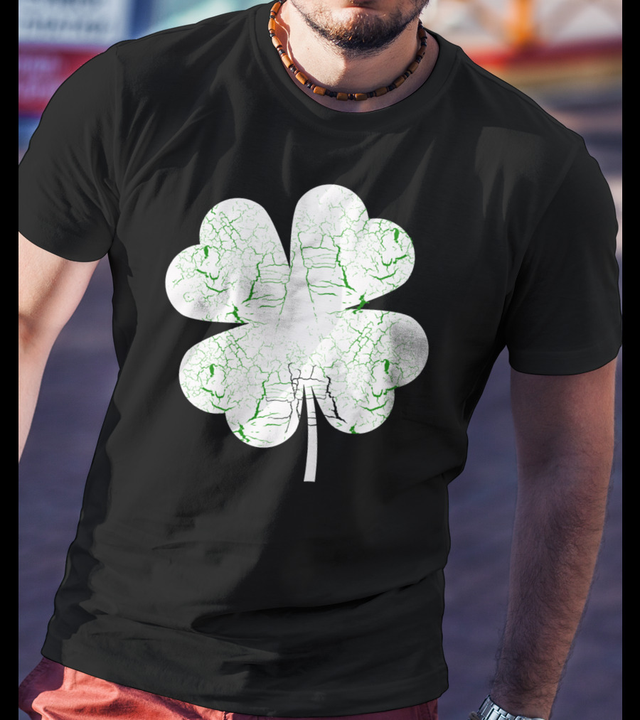 Distressed Green Textured Four Leaf Clover Luck T-Shirt
