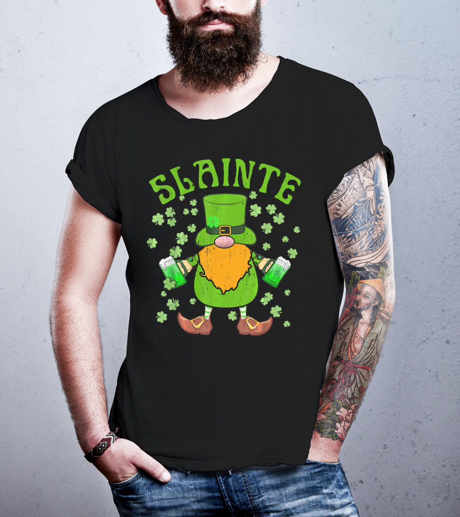 SLAINTE Cute Irish Leprechaun Gnome Green Beer T-Shirt
