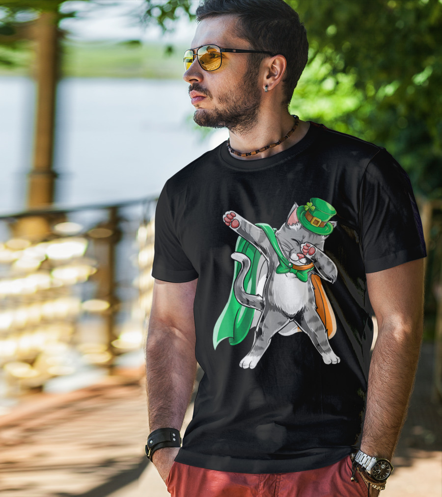Dabbing Cat Irish Leprechaun St. Patrick's Day T-Shirt