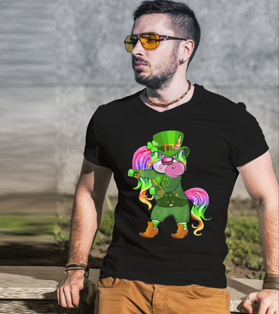 Leprechaun Costume Funny Flossing Unicorn St. Patrick's Day T-Shirt