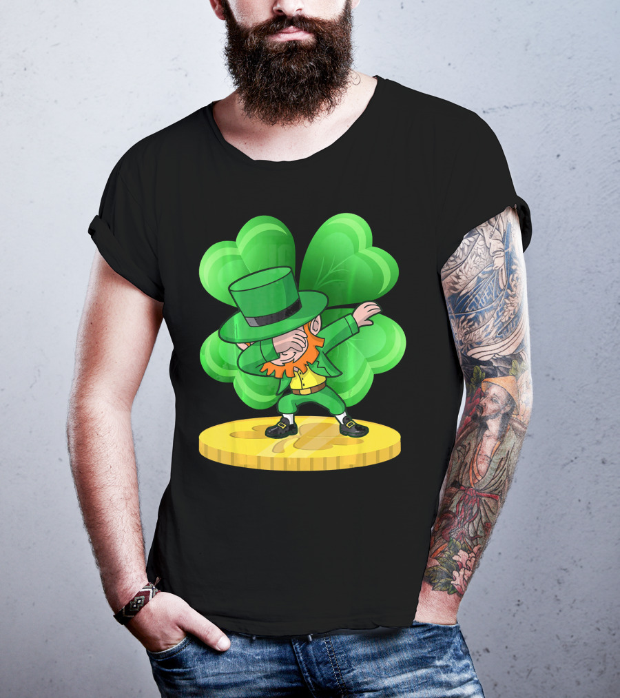Irish St Patricks Day Dabbing Leprechaun On Shamrock Coin T-Shirt