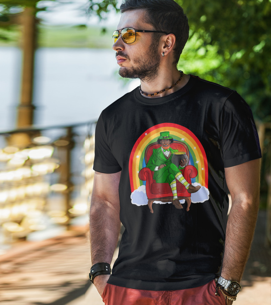 African American Leprechaun With Pot Of Gold And Rainbow St. Patricks T-Shirt