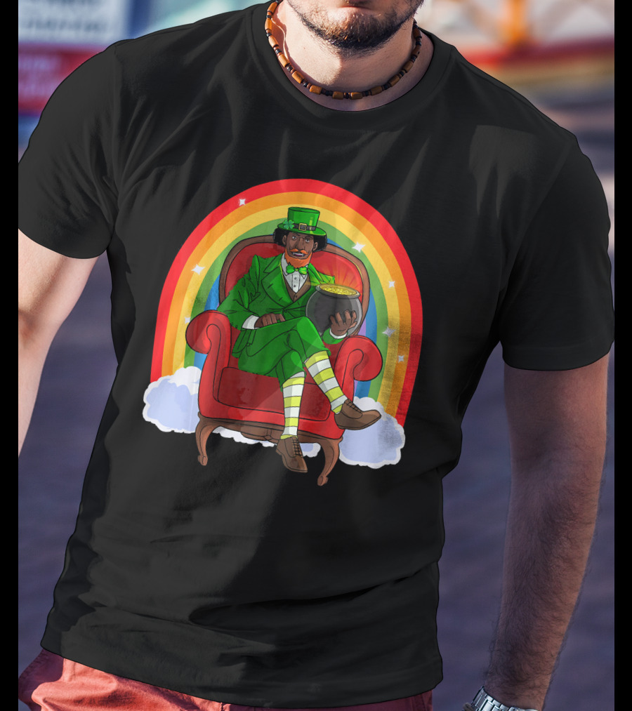African American Leprechaun With Pot Of Gold And Rainbow St. Patricks T-Shirt