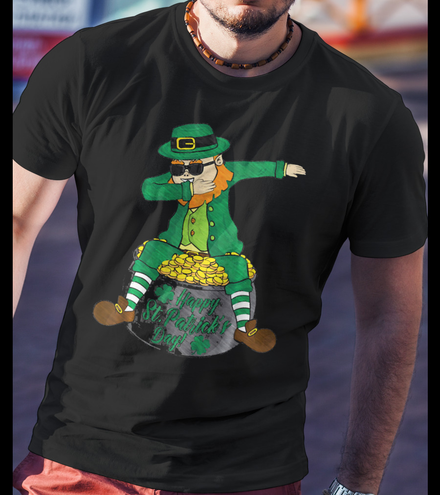 Happy St. Patrick's Day Dabbing Leprechaun Sitting On Gold T-Shirt