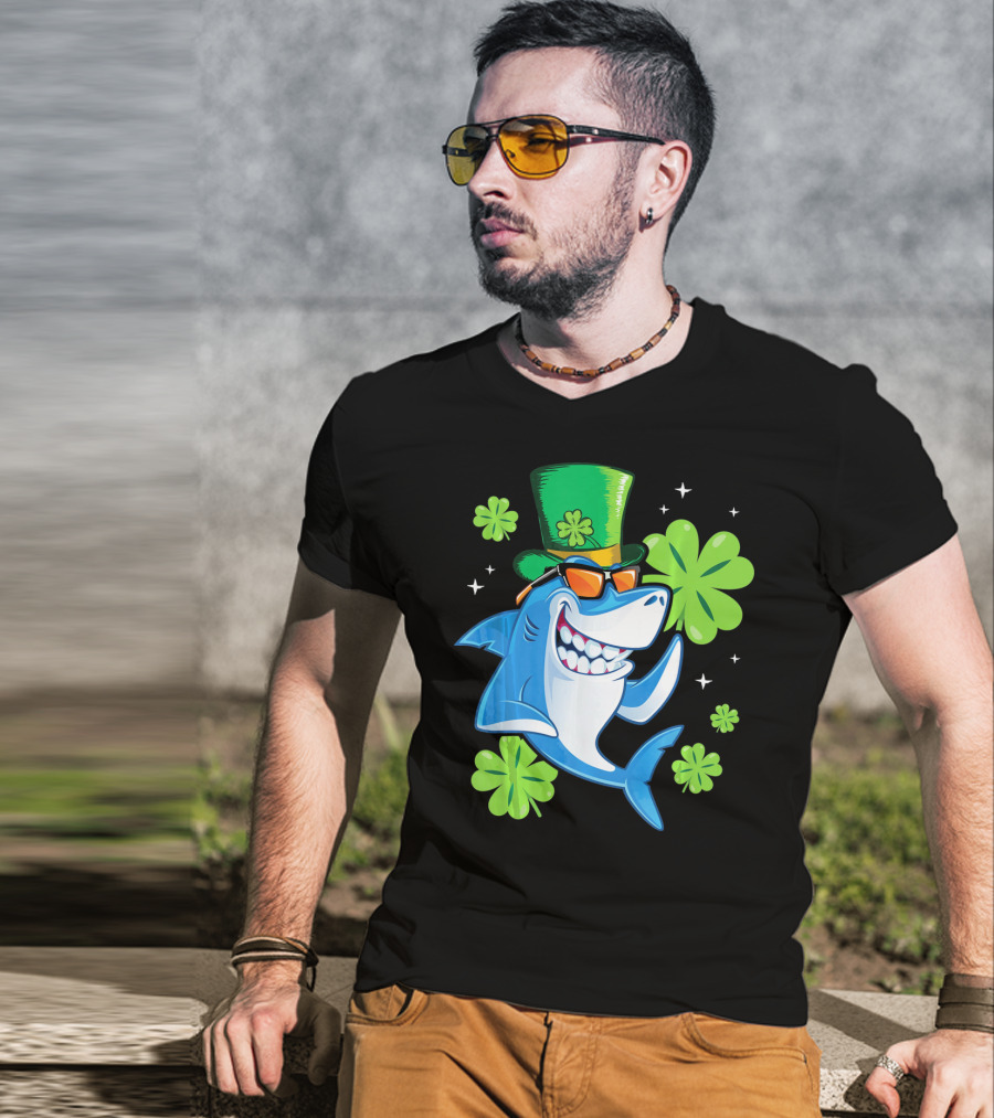 St Patricks Day Shamrock Paddy Shark Top Hat Dancing With Four-Leaf Clovers T-Shirt